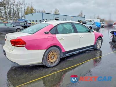 Trzecie zdjęcie samochodu z tyłu: 2014 VOLKSWAGEN PASSAT S VIN:1VWAT7A3XEC023284 - miniatura