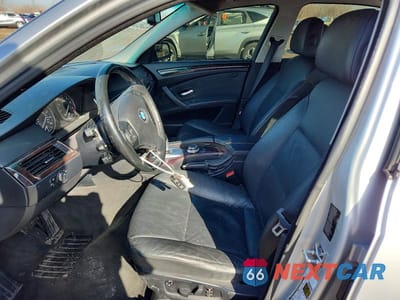 Zdjęcie 7 z 11 samochodu: 2008 BMW 528 XI VIN:WBANV13528C150705 - miniatura