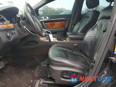 Zdjęcie 7 z 12 samochodu: 2014 LINCOLN MKS VIN:1LNHL9DKXEG612324 - miniatura