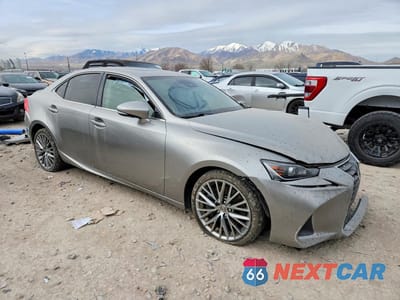 Czwarte zdjęcie samochodu z boku: 2017 LEXUS IS 300 BASE VIN:JTHCM1D24H5022471 - miniatura