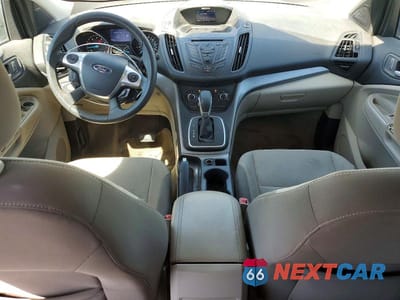 Zdjęcie 8 z 12 samochodu: 2013 FORD ESCAPE SE VIN:1FMCU0GX5DUB17829 - miniatura