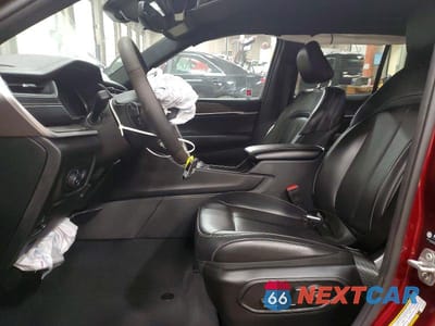 Zdjęcie 7 z 14 samochodu: 2024 JEEP GRAND CHEROKEE LIMITED VIN:1C4RJHBG3RC123378 - miniatura