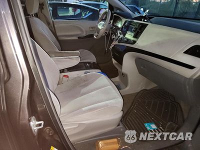 Zdjęcie 13 z 14 samochodu: 2012 TOYOTA SIENNA LE 8-PASSENGER VIN:5TDKK3DC7CS197226 - miniatura