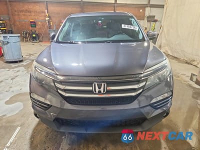 Piąte zdjęcie samochodu w środku: 2016 HONDA PILOT EXL VIN:5FNYF6H5XGB067706 - miniatura
