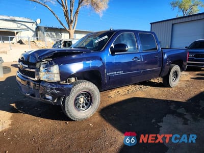2007 CHEVROLET SILVERADO K1500 CREW CAB 3GCEK13MX7G503321 - główne zdjęcie licytacji z USA - miniatura