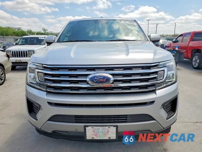 Piąte zdjęcie samochodu w środku: 2019 FORD EXPEDITION MAX XLT VIN:1FMJK1HT4KEA58746 - miniatura
