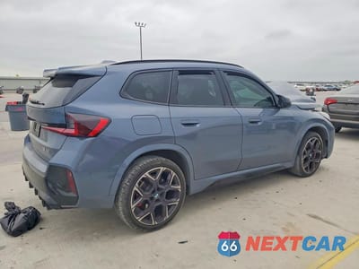 Trzecie zdjęcie samochodu z tyłu: 2024 BMW X1 M35I VIN:WBX13EF02R5Z49116 - miniatura