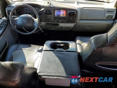 Zdjęcie 8 z 12 samochodu: 2006 FORD F250 SUPER DUTY VIN:1FTSW21P06EA89868 - miniatura