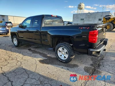 Drugie zdjęcie samochodu z przodu: 2018 CHEVROLET SILVERADO K1500 LT VIN:1GCVKREH7JZ374699 - miniatura