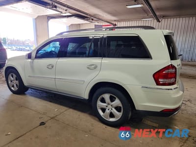 Drugie zdjęcie samochodu z przodu: 2011 MERCEDES-BENZ GL 450 4MATIC VIN:4JGBF7BE6BA676048 - miniatura