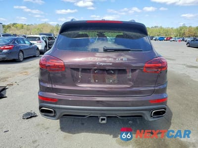 Zdjęcie 6 z 13 samochodu: 2017 PORSCHE CAYENNE VIN:WP1AA2A23HKA84388 - miniatura