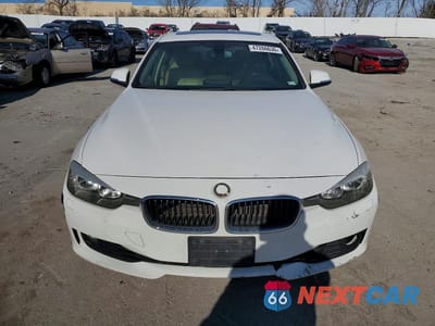 Piąte zdjęcie samochodu w środku: 2013 BMW 328 XI VIN:WBA3B3C54DF538555 - miniatura