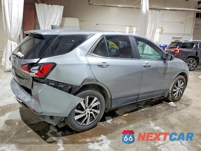 Trzecie zdjęcie samochodu z tyłu: 2023 CHEVROLET EQUINOX LT VIN:3GNAXUEG5PS186836 - miniatura