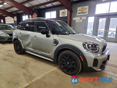 Czwarte zdjęcie samochodu z boku: 2024 MINI COOPER S COUNTRYMAN ALL4 VIN:WMZ83BR06R3R47726 - miniatura