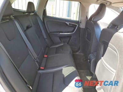 Zdjęcie 11 z 13 samochodu: 2016 VOLVO XC60 T5 VIN:YV440MDJ6G2845488 - miniatura