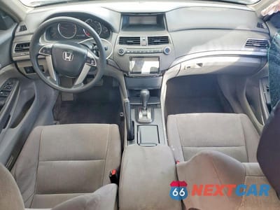 Zdjęcie 8 z 12 samochodu: 2009 HONDA ACCORD LX VIN:1HGCP26309A066224 - miniatura