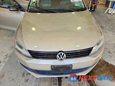Zdjęcie 11 z 11 samochodu: 2014 VOLKSWAGEN JETTA SE VIN:3VWD17AJ0EM295472 - miniatura