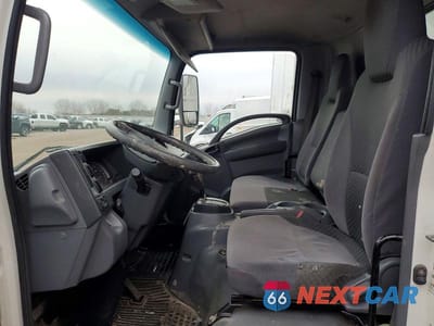 Zdjęcie 7 z 12 samochodu: 2014 ISUZU NPR DELIVERY TRUCK VIN:JALB4W171E7400660 - miniatura