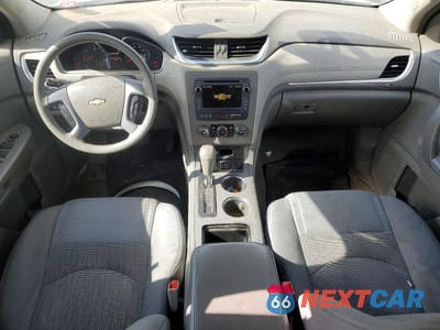 Zdjęcie 8 z 13 samochodu: 2017 CHEVROLET TRAVERSE VIN:1GNKRFKD7HJ329146 - miniatura