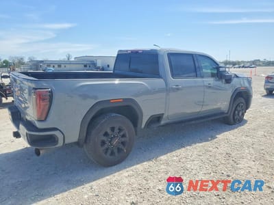 Trzecie zdjęcie samochodu z tyłu: 2025 GMC SIERRA K2500 AT4 VIN:1GT4UPEYXSF115007 - miniatura