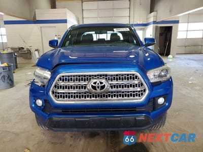Piąte zdjęcie samochodu w środku: 2017 TOYOTA TACOMA TRD OFF-ROAD VIN:5TFAZ5CN2HX037567 - miniatura