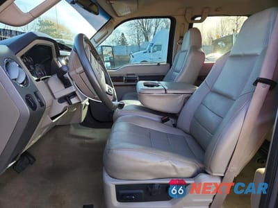 Zdjęcie 7 z 11 samochodu: 2008 FORD F350 SUPER DUTY VIN:1FTWW33R78EE32782 - miniatura