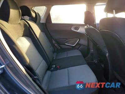 Zdjęcie 10 z 11 samochodu: 2023 KIA SOUL LX VIN:KNDJ23AU9P7885513 - miniatura