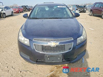 Piąte zdjęcie samochodu w środku: 2014 CHEVROLET CRUZE LT VIN:1G1PC5SB7E7132763 - miniatura