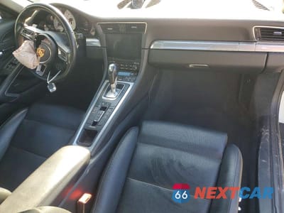 Zdjęcie 8 z 12 samochodu: 2017 PORSCHE 911 CARRERA S VIN:WP0AB2A95HS123655 - miniatura