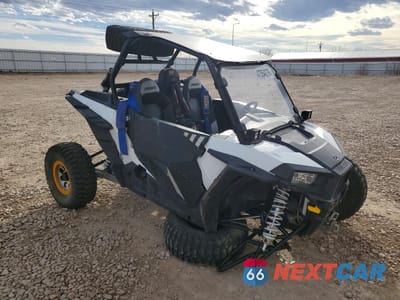 2015 POLARIS RZR XP 1000 EPS 3NSVDE991FF435160 - główne zdjęcie licytacji z USA - miniatura