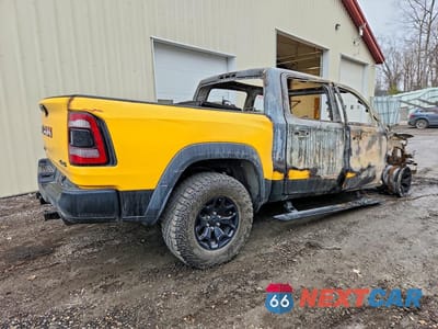 Trzecie zdjęcie samochodu z tyłu: 2021 RAM 1500 TRX VIN:1C6SRFU9XMN901662 - miniatura