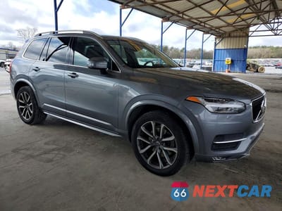 Czwarte zdjęcie samochodu z boku: 2019 VOLVO XC90 T5 MOMENTUM VIN:YV4102PKXK1486172 - miniatura