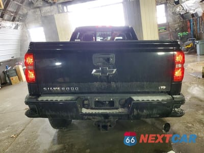 Zdjęcie 6 z 12 samochodu: 2017 CHEVROLET SILVERADO K2500 HEAVY DUTY LTZ VIN:1GC1KWEY6HF238413 - miniatura