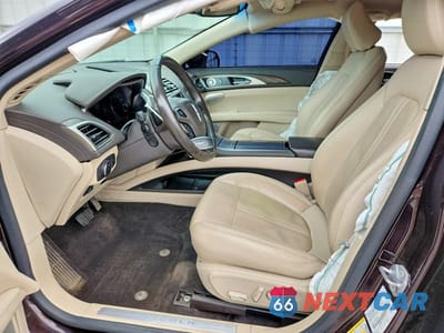 Zdjęcie 7 z 12 samochodu: 2020 LINCOLN MKZ RESERVE VIN:3LN6L5F92LR621972 - miniatura