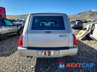 Zdjęcie 6 z 12 samochodu: 2007 CADILLAC COMMERCIAL CHASSIS VIN:1GEEH06YX7U500690 - miniatura