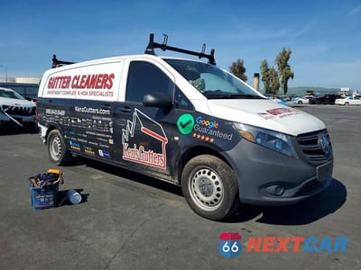 Czwarte zdjęcie samochodu z boku: 2023 MERCEDES-BENZ METRIS VIN:W1YV0CEY2P4324457 - miniatura