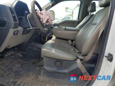 Zdjęcie 7 z 12 samochodu: 2019 FORD F250 SUPER DUTY FLATBED TRUCK VIN:1FD7W2B6XKEG48750 - miniatura