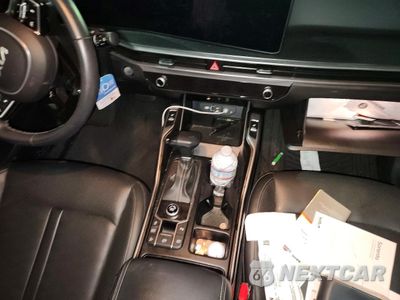 Zdjęcie 8 z 14 samochodu: 2024 KIA SORENTO S VIN:5XYRL4JC2RG282261 - miniatura