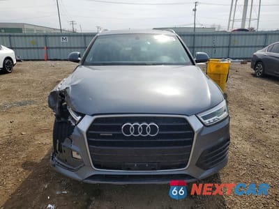 Piąte zdjęcie samochodu w środku: 2016 AUDI Q3 PRESTIGE VIN:WA1GFCFS6GR018493 - miniatura