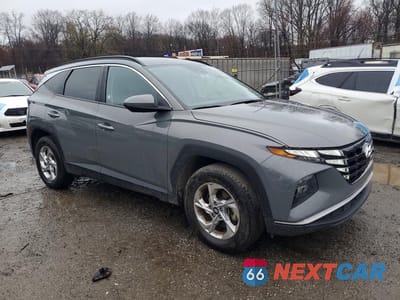 Czwarte zdjęcie samochodu z boku: 2024 HYUNDAI TUCSON SEL VIN:5NMJBCDE5RH344510 - miniatura