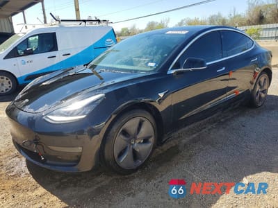 2019 TESLA MODEL 3 5YJ3E1EA3KF400029 - główne zdjęcie licytacji z USA - miniatura
