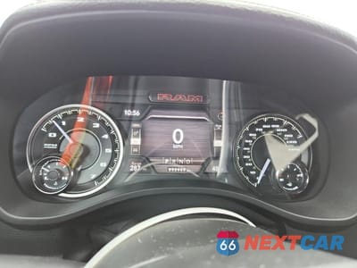 Zdjęcie 9 z 11 samochodu: 2022 RAM 1500 LARAMIE VIN:1C6SRFJT3NN175242 - miniatura