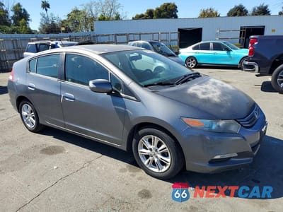 Czwarte zdjęcie samochodu z boku: 2010 HONDA INSIGHT EX VIN:JHMZE2H70AS008559 - miniatura