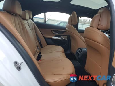 Zdjęcie 10 z 13 samochodu: 2026 MERCEDES-BENZ E 350 4MATIC VIN:W1KLF4HB3TA250748 - miniatura