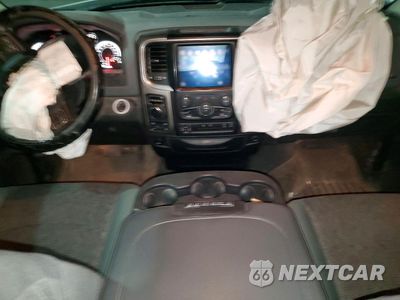 Zdjęcie 8 z 14 samochodu: 2018 RAM 1500 SLT VIN:1C6RR7GM7JS227407 - miniatura