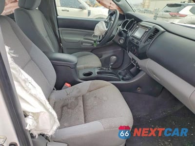 Zdjęcie 10 z 11 samochodu: 2015 TOYOTA TACOMA BASE VIN:5TFTX4CN2FX059025 - miniatura