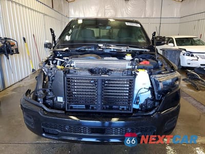 Piąte zdjęcie samochodu w środku: 2026 RAM 1500 BIG HORN VIN:1C6SRFFT5TN197376 - miniatura