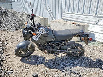 Trzecie zdjęcie samochodu z tyłu: 2022 HONDA GROM 125 VIN:MLHJC9213N5008462 - miniatura