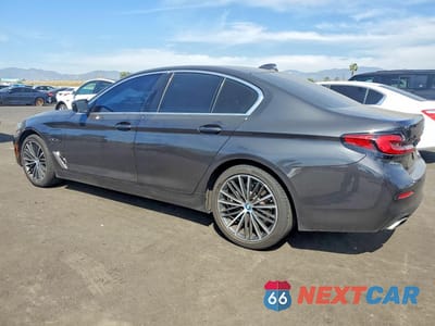 Drugie zdjęcie samochodu z przodu: 2022 BMW 530E VIN:WBA13AG03NCH77642 - miniatura