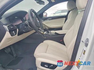 Zdjęcie 7 z 12 samochodu: 2022 BMW 530E VIN:WBA13AG04NCJ88709 - miniatura